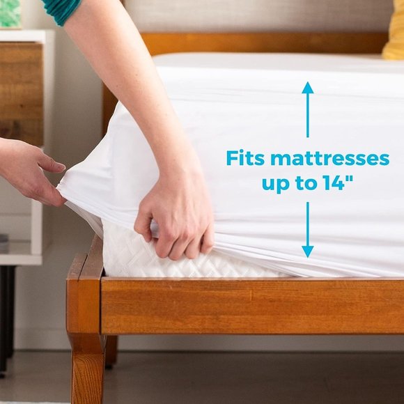 Waterproof Smooth Top Premium Full Mattress Protector Breathable &Hypoallergenic - Picture 2 of 7